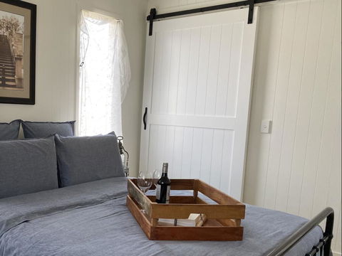 #Beach Shack On Oceanic - New Castle Tourism 1
