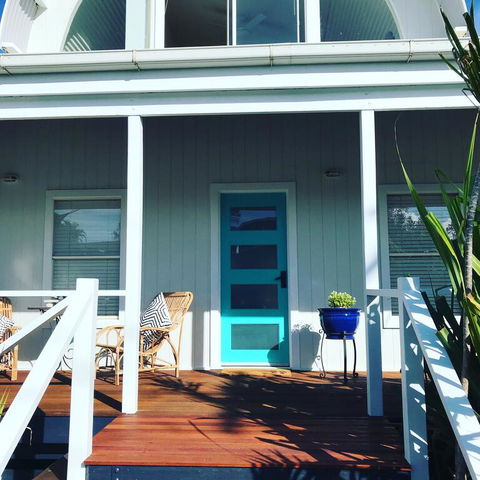 #Beach Shack On Oceanic - New Castle Tourism 3