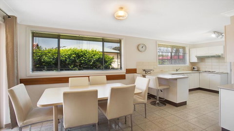 'The Hideaway' At Shoal Bay - New Castle Tourism 1