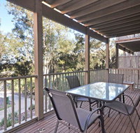 1 bedroom Executive Villa located within Cypress Lakes - Newcastle Accommodation