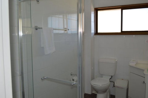 1 Lakeview Plaza - Newcastle Accommodation 2