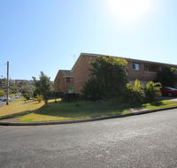1/2 Brunswick Avenue - Newcastle Accommodation