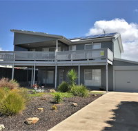 10 Hobart Road - Newcastle Accommodation