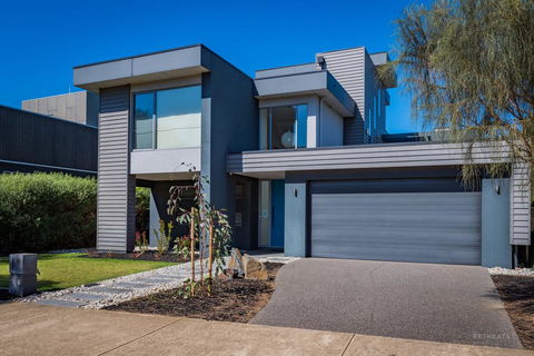 10 Sands Bvd - New Castle Tourism 1