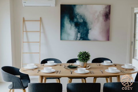 113, Balanchin Street Family Resort In Point Cook - Newcastle Accommodation 0