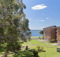 14 'Mistral Court' 17 Mistral Close - across the road from the beach - New Castle Tourism