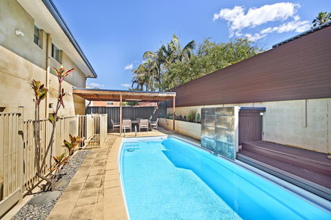 143 Matthew Flinders Drive, Port Macquarie - New Castle Tourism 2