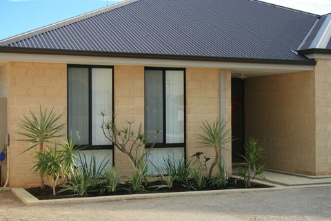 14Rosapark House - New Castle Tourism 1