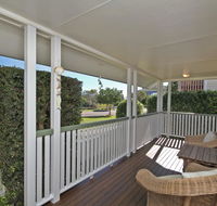 16 Beachway Pde Marcoola Linen Incl WiFi Pet Friendly A/Cond. 500 BOND - Newcastle Accommodation