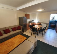 16 Lakeview Plaza - Newcastle Accommodation