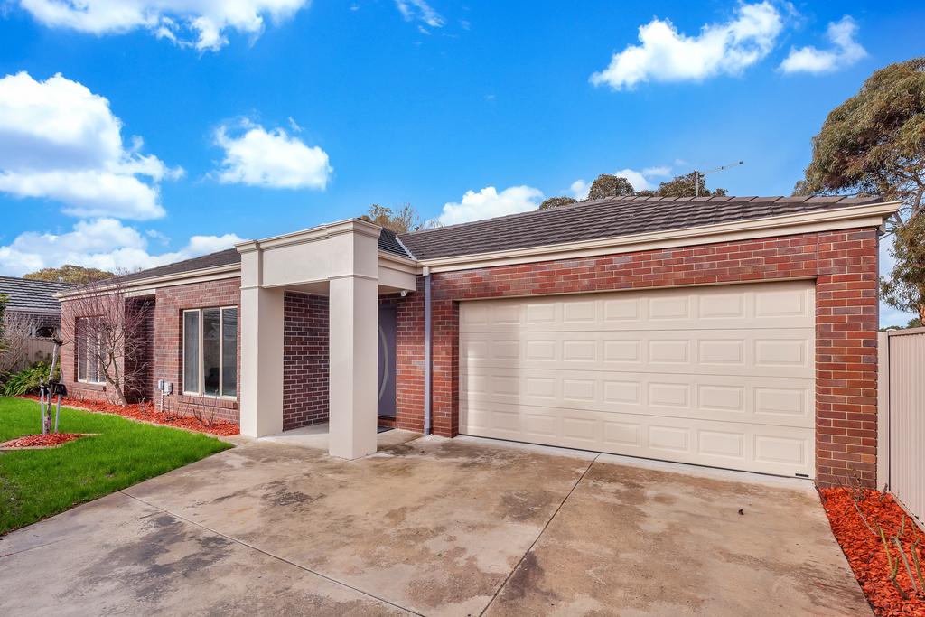 Ballarat VIC New Castle Tourism