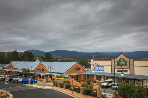 19 Lakeview Plaza - Newcastle Accommodation 2