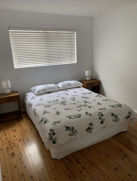 2 Bed Bar Beach Apartment - Stroll To Beach & Cafes, Supermarket Apartment 6 - New Castle Tourism 3