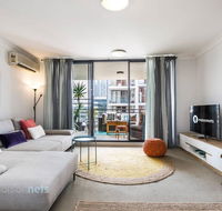 2 Bedroom 2 Bathroom Apt with Balcony and Parking - New Castle Tourism