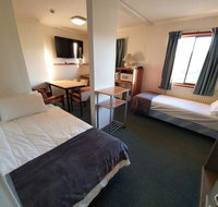 2 Lakeview Plaza - Newcastle Accommodation