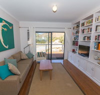 20 Lady Bay Road - Newcastle Accommodation