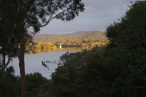 Blue Gum Cottage On Bay - New Castle Tourism 0