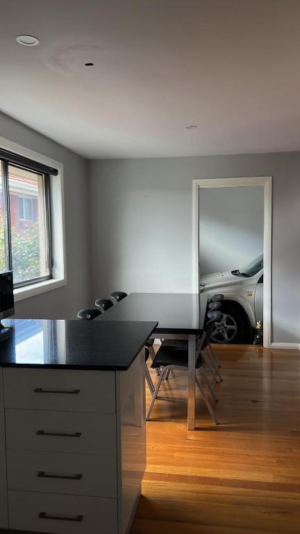 Charlestown TownHouse - New Castle Tourism 4