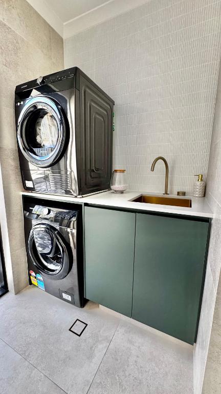 Cozy & Relaxed Stay In Bayswater - Newcastle Accommodation 1