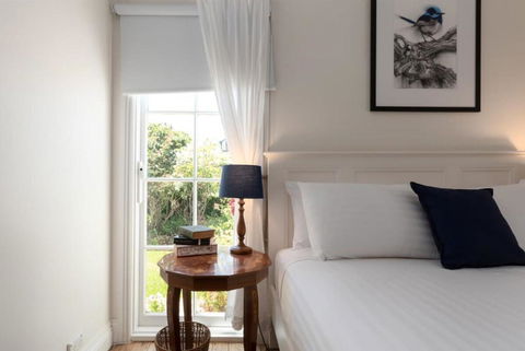 Cute As A Button Cottage In Charming Evandale - Newcastle Accommodation 3