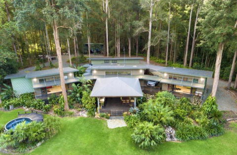 DeZen Accomodation - Newcastle Accommodation 1