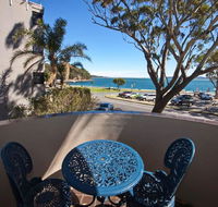 3 'COLUMBIA' 12 COLUMBIA CLOSE - LARGE UNIT WITH FANTASTIC WATER VIEWS - New Castle Tourism