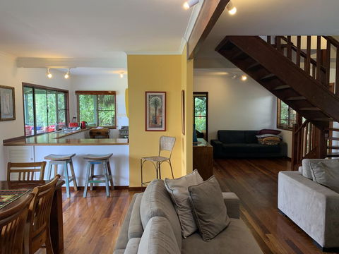 305 Montville - Newcastle Accommodation 2