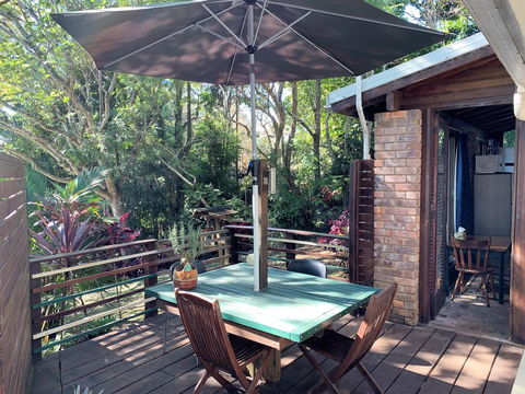 305 Montville - The Artist's Cottage - Newcastle Accommodation 2