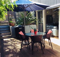 41 Grunters Accommodation - New Castle Tourism