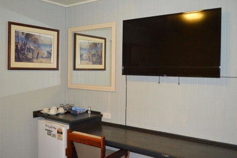5 Lakeview Plaza - Newcastle Accommodation 1
