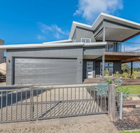 7 Graydens Road Ventnor with Spectacular views - New Castle Tourism