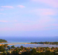 89 Berrambool Drive - Newcastle Accommodation