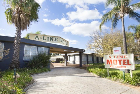 A Line Motel - Newcastle Accommodation 0