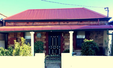 A Miner's Rest - Newcastle Accommodation 0