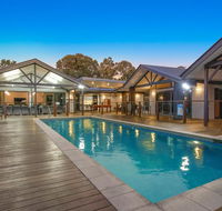 A PERFECT STAY - Lennox Unique Coastal Retreat - New Castle Tourism