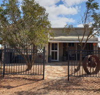 A real bush retreat. Kangas Emus  Starry Skies. - Newcastle Accommodation