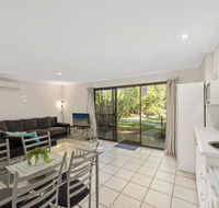 Aanuka Tropical Spa Bure - Newcastle Accommodation