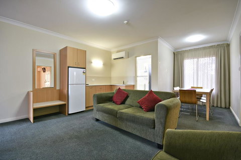 Abel Tasman Motor Inn - Newcastle Accommodation 2