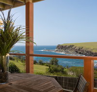 Absolute Oceanfront Cottage - Newcastle Accommodation