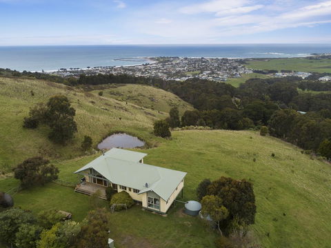 Acacia Brae - Newcastle Accommodation 0