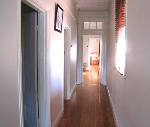 Acacia Cottage On Peel, Bathurst - New Castle Tourism 3