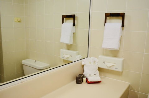 Acacia Court Hotel - Newcastle Accommodation 3