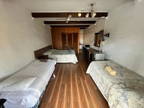 El Toro Motel - Newcastle Accommodation 1