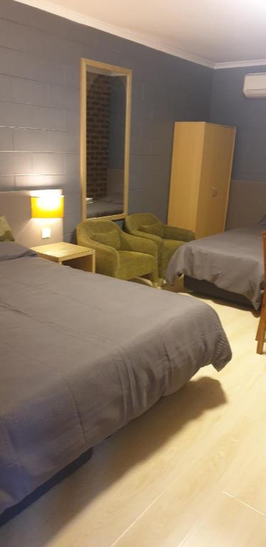 Esk Motel - Newcastle Accommodation 4