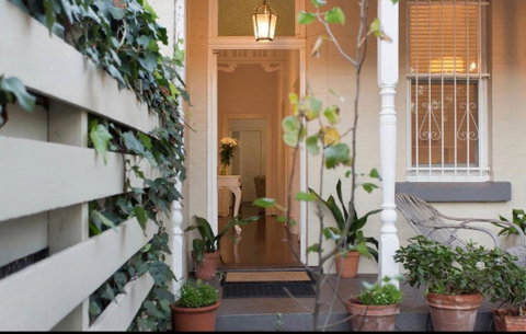 Gorgeous Subiaco Cottage - Newcastle Accommodation 1