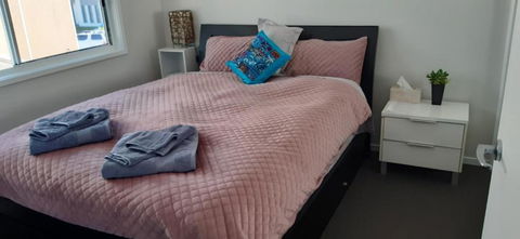 Hampton Homestay - Newcastle Accommodation 1