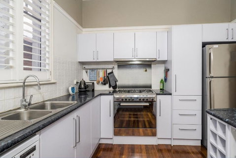 Incredible 3-Bed Renovated Home With Huge Garden - Newcastle Accommodation 2
