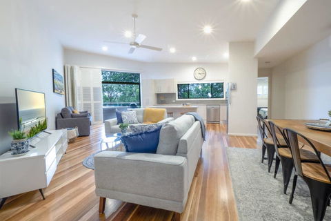 Ait Shona - Happy Place. Apt 10 Haven On The Park - Newcastle Accommodation 0