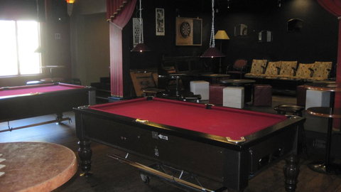 Alexandra Hotel - New Castle Tourism 3