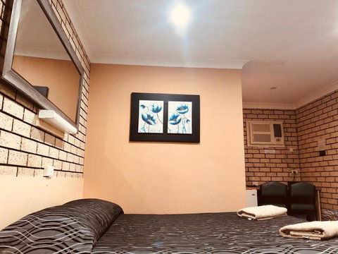 Alfa Motel - Newcastle Accommodation 1